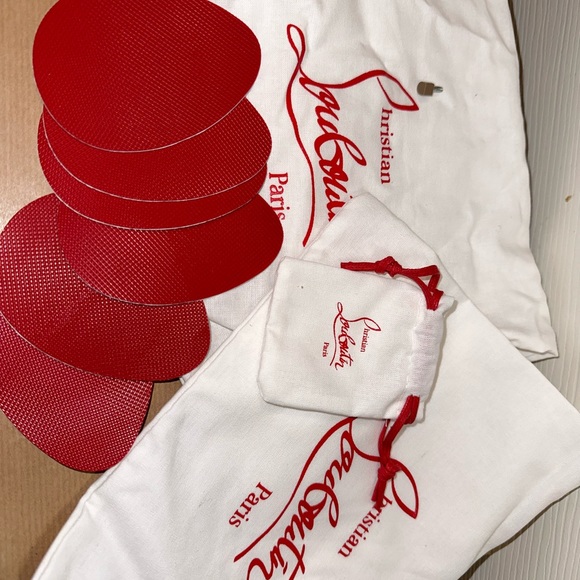 Size 37 1/2 red bottoms for sale. Worn once.Does have a few scratches. - Picture 6 of 9